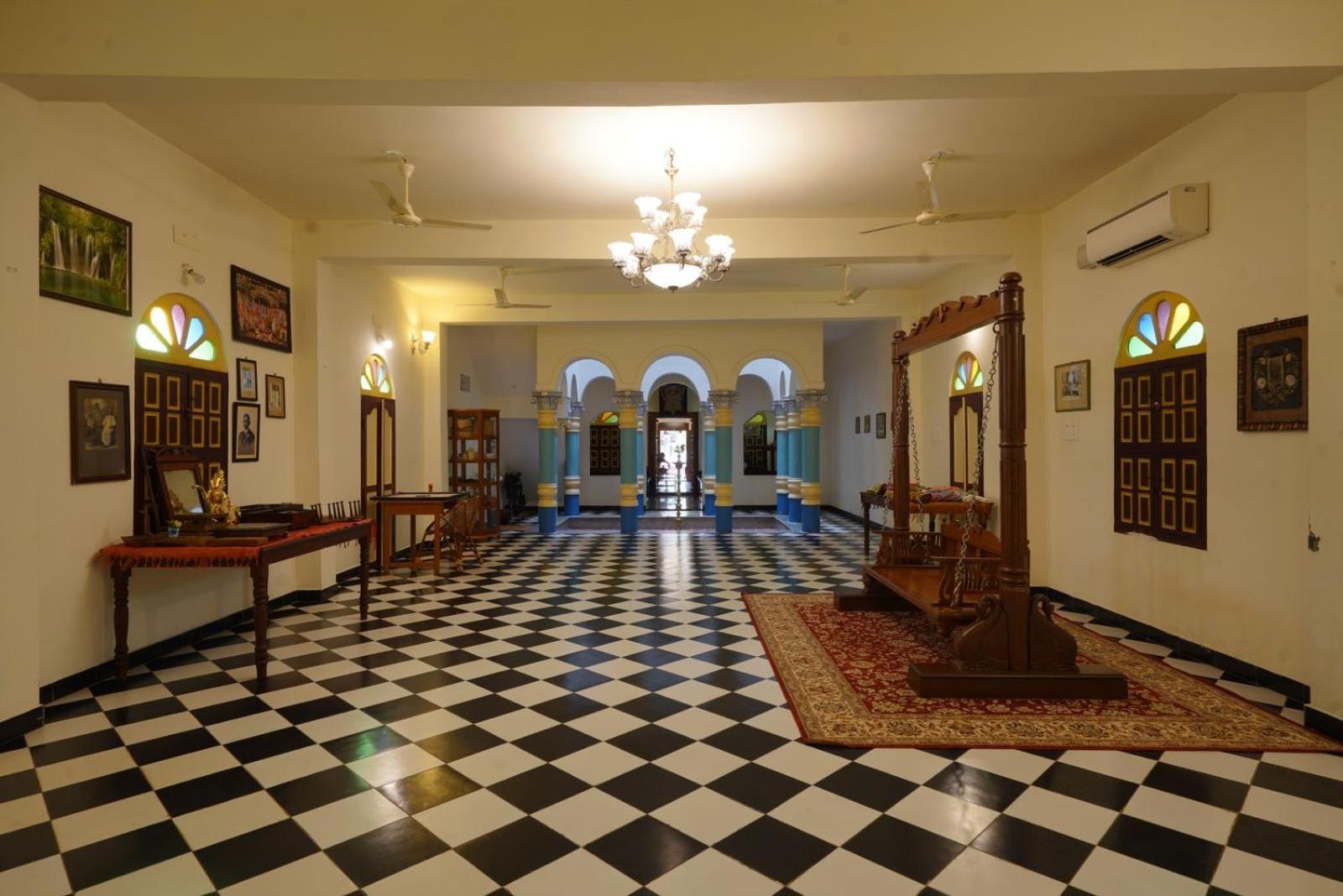 The Chettinad Heritage Kanadukattan Exterior photo
